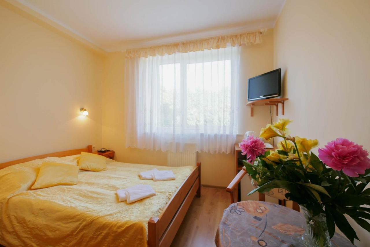 Bajka Bed & Breakfast Dabki Exterior photo