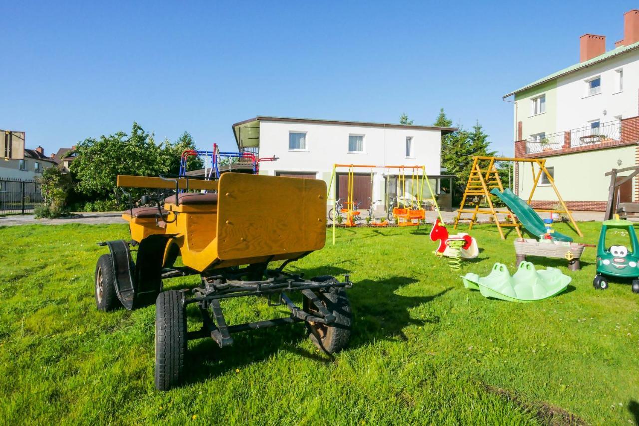 Bajka Bed & Breakfast Dabki Exterior photo