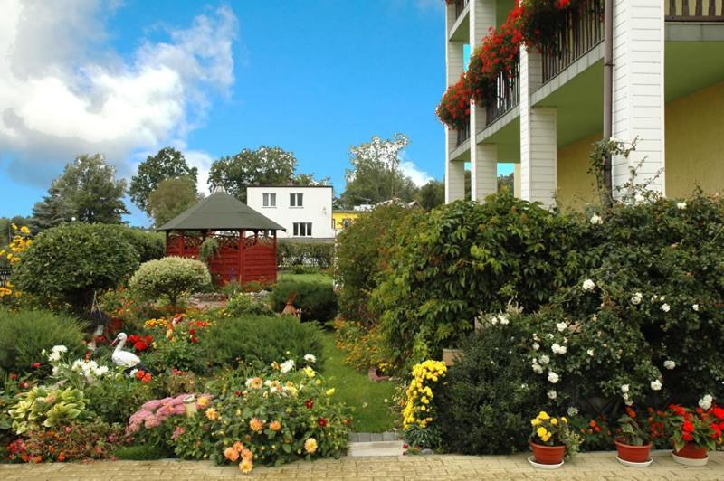 Bajka Bed & Breakfast Dabki Exterior photo